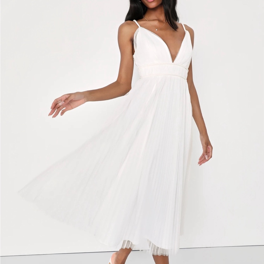 White Sleeveless V-Neck Midi Sundress